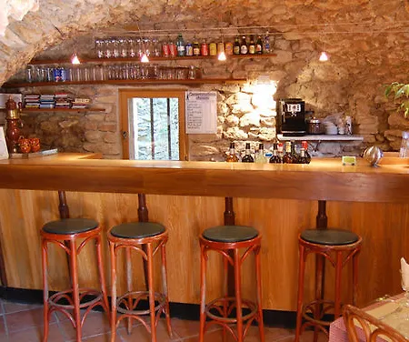 Le Prieure D'Orniols * Goudargues