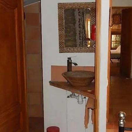 Le Prieure D'Orniols *