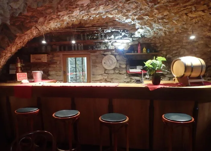 Le Prieure D'orniols